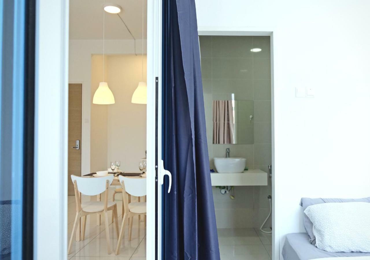 Puchong Skypod Residence, 1-5 Pax Cozy Unit, Walking Distance To Ioi Mall, 10Min Drive To Sunway Exterior photo